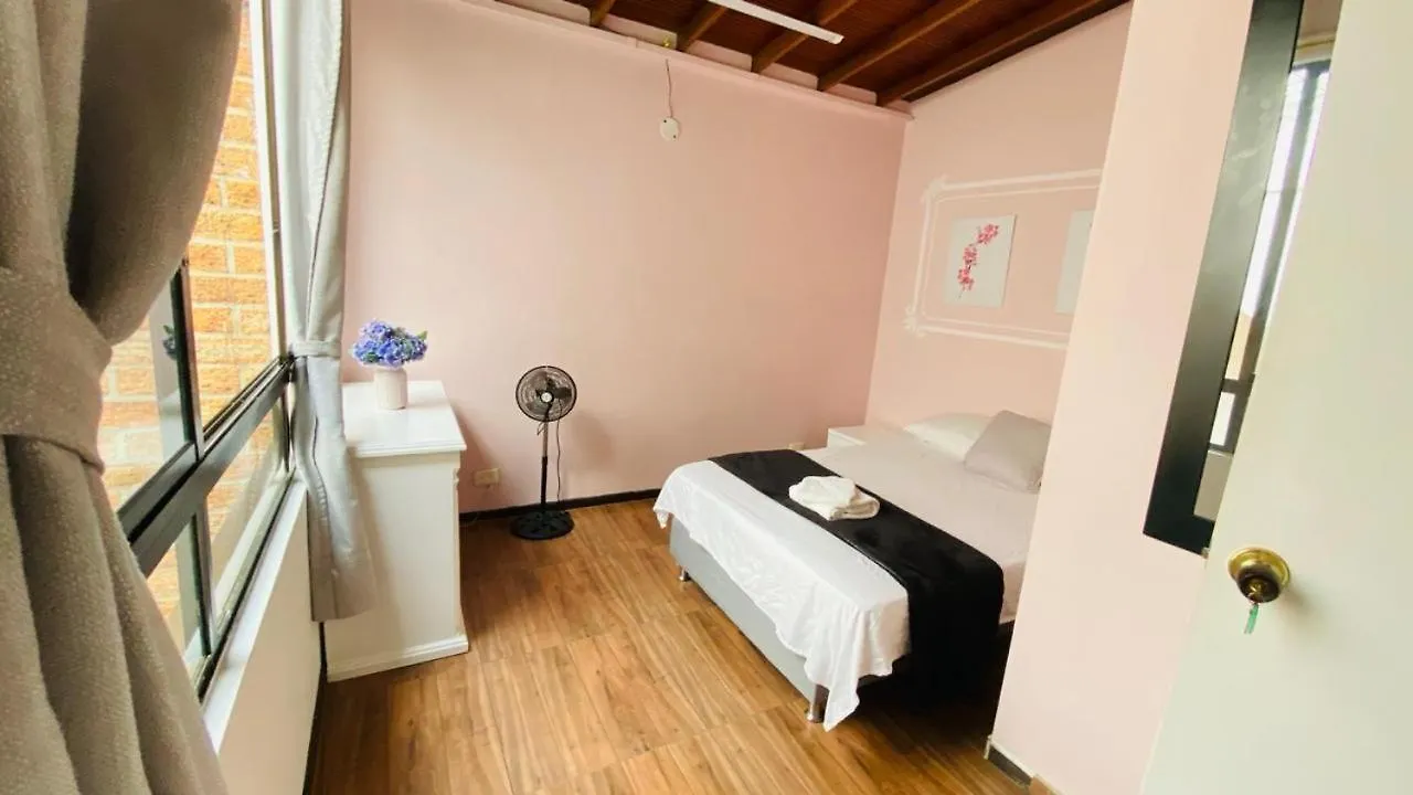 Apartment Casa Encanto Laureles! Casa Premium Medellin Con Parking- Estadio, Metro