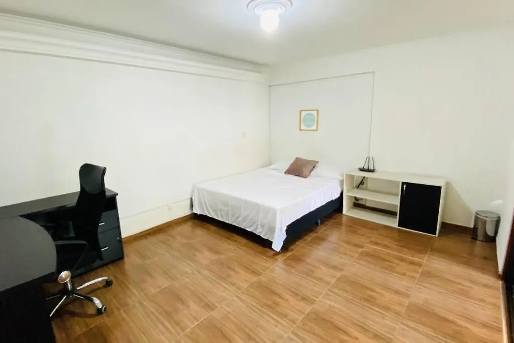 Casa Encanto Laureles! Casa Premium Medellin Con Parking- Estadio, Metro Colombia