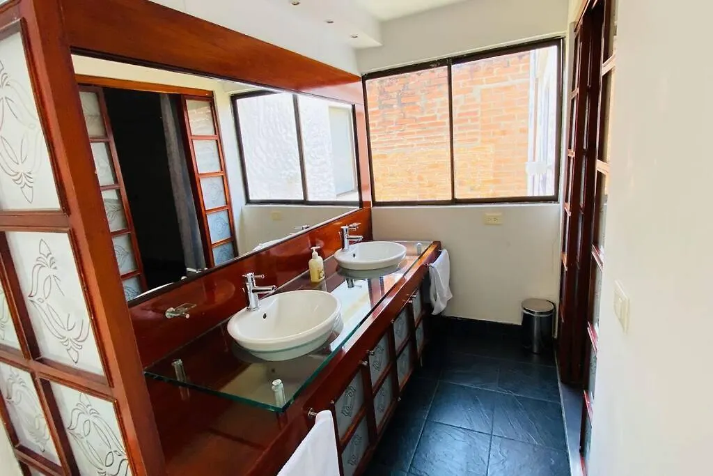 Casa Encanto Laureles! Casa Premium Medellin Con Parking- Estadio, Metro Apartment