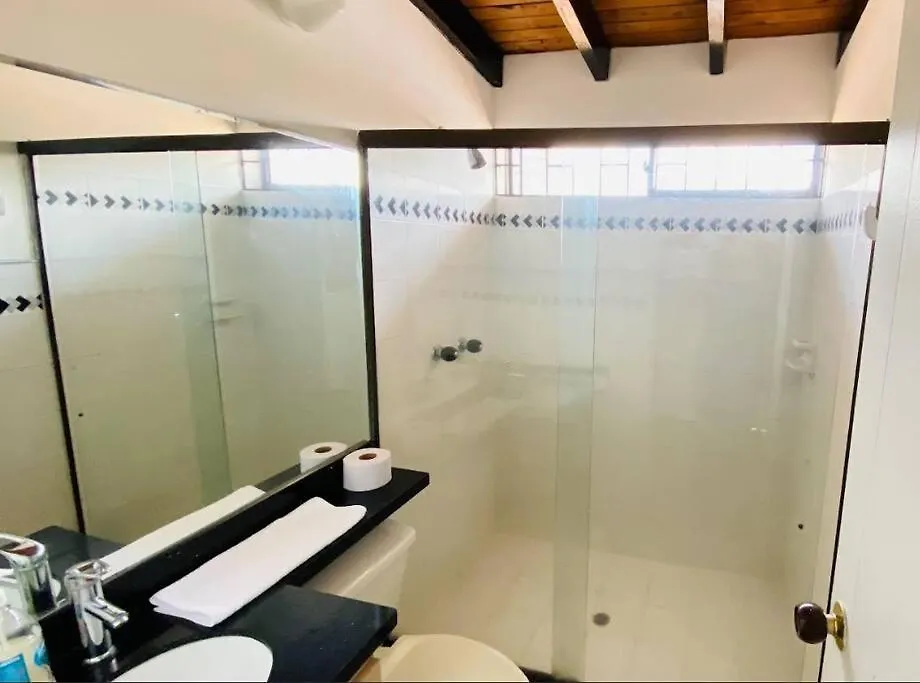 Casa Encanto Laureles! Casa Premium Medellin Con Parking- Estadio, Metro Apartment